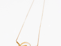 NRVGP2._Colar._Materiais-Prata_925_com_plaque_de_ouro._Dimensoes-5_5cmx2_5cmx0_2cm._Comprimento_fio-51cm._P.V.P._126_3f7deda3-69be-4f79-9e8d-aa8e8d51f61c_grande